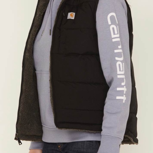 Women’s Reversible Insulated Vest - Picture 2 of 3